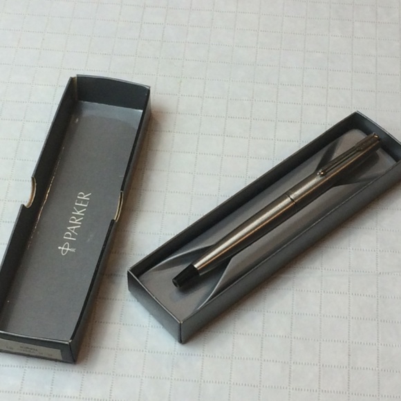 Parker Fountain Pen Brushed Steel and Black Accents New in Box New without tags